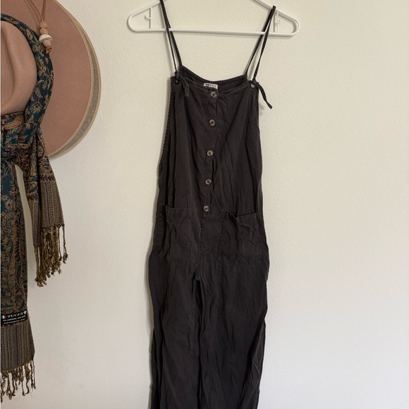 Billabong Pants - 🇺🇸SALE!! Billabong Black Jumpsuit
